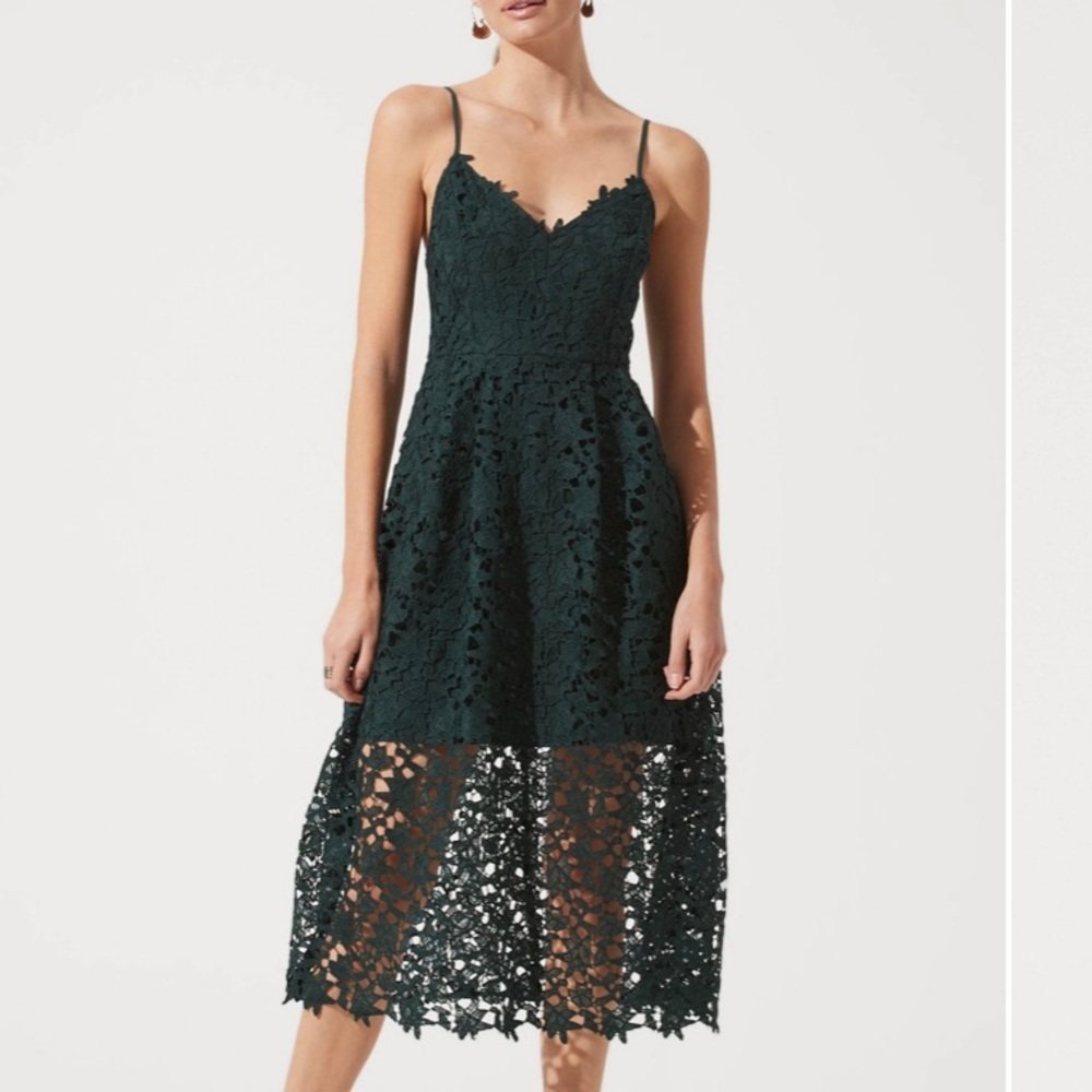 ASTR The Label Lace A-Line Midi Dress